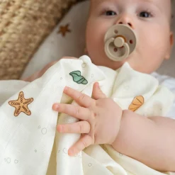 Done by Deer Stofbleer & Svøb>Babysvøb 2 stk. - Sea friends - Beige