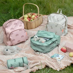 Done by Deer Børnetasker><noscript><img width=