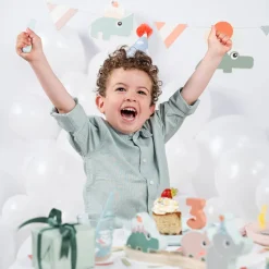 Done by Deer Bad Tid & Indretning><noscript><img width=