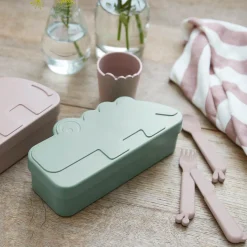 Done by Deer Madkasser><noscript><img width=