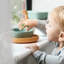 Done by Deer Spisesæt><noscript><img width=